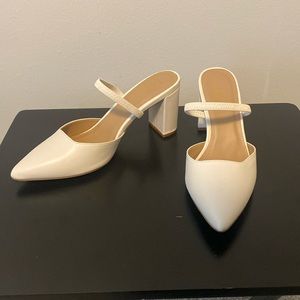 Lulu’s White Pointed Toe Mules, size 10, never worn.